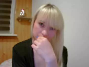 lilianafoxy from Chaturbate