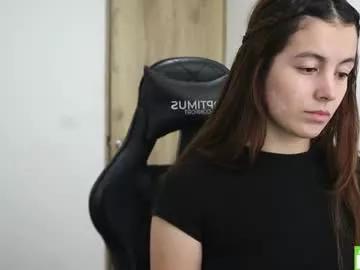 lilicarter_1 from Chaturbate