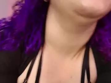 lilih_golden from Chaturbate
