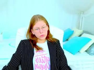 lilly_belly from Chaturbate