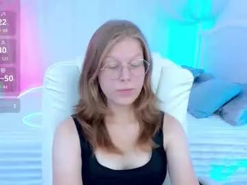 lilly_belly from Chaturbate