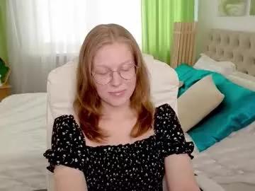 lilly_belly from Chaturbate