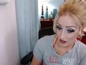 lillydawn from Chaturbate