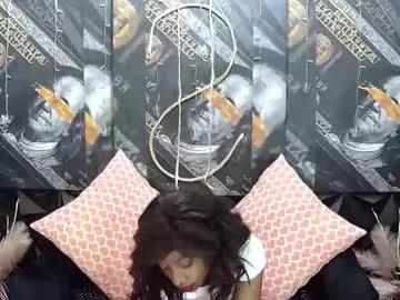 Photos of lilmissbaddy from Chaturbate is Freechat