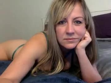 lilmissspanks from Chaturbate