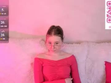 lily_barbie_ from Chaturbate