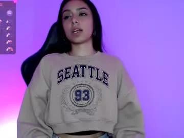 lilylouisee_ from Chaturbate