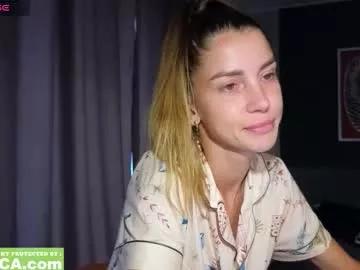 lisi4ka503933 from Chaturbate