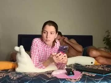 lisi4ka_basik33 from Chaturbate