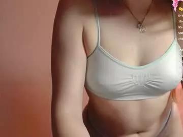 little___angell from Chaturbate