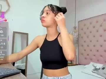 little_carolain from Chaturbate
