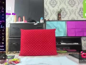 little_letti from Chaturbate