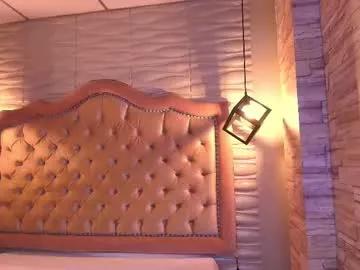 little_raven_ from Chaturbate