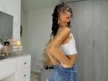 littlemoon18 from Chaturbate