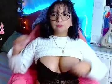 littlerouse_ from Chaturbate