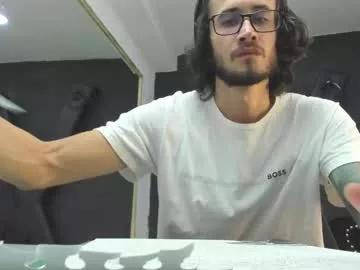 loggan_donnelly from Chaturbate
