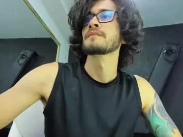 loggan_donnelly from Chaturbate