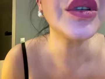 lola666555 from Chaturbate
