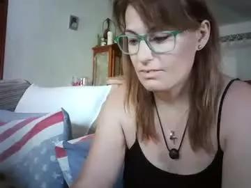 lolahueso from Chaturbate