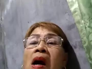 lolamommie from Chaturbate
