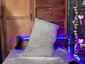 lolla_sexxibunny from Chaturbate
