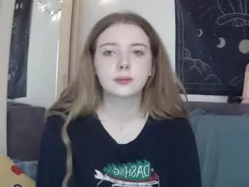 lollylol11 from Chaturbate