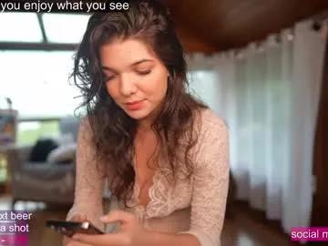 loollypop24 from Chaturbate