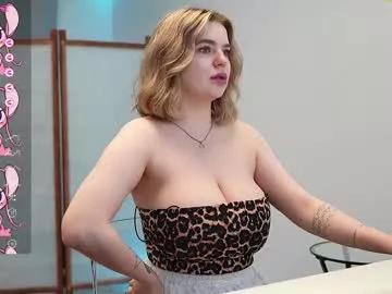 lovlybambi from Chaturbate
