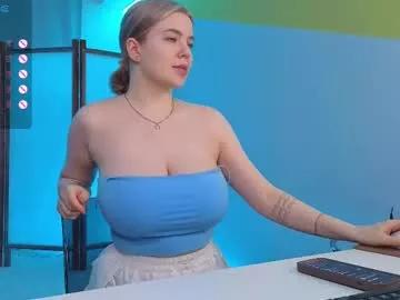 lovlybambi from Chaturbate