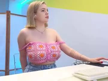 lovlybambi from Chaturbate