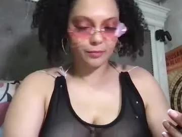 luluvalenttine from Chaturbate