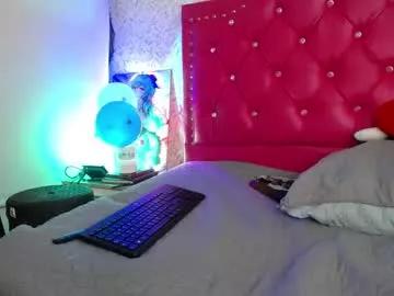 luly_blue from Chaturbate
