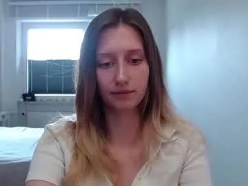 luna_xsensual from Chaturbate is Freechat