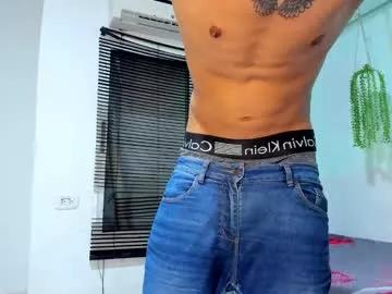 lunay_bigcock420 from Chaturbate is Freechat