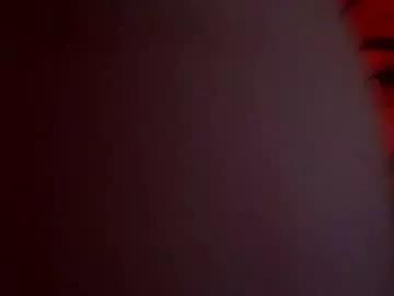 luxxsix86 from Chaturbate