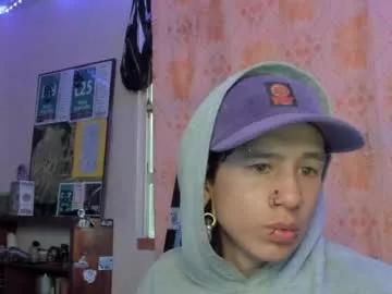 lydlos_frosk from Chaturbate