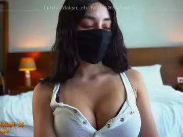 Maksin_cb webcams show profile image 