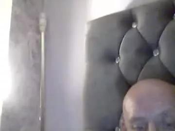 massivecock1980604187 from Chaturbate