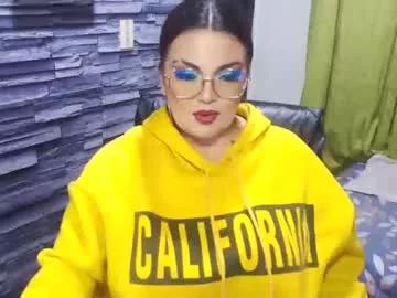 mazze_runner from Chaturbate