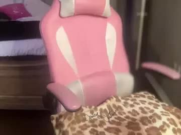 meetsouthernpeach from Chaturbate