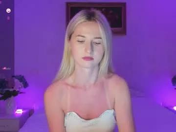 mellina_tey from Chaturbate