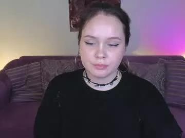 miki_miki_cutie from Chaturbate