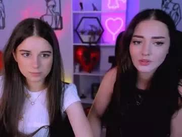 miki_nikki from Chaturbate