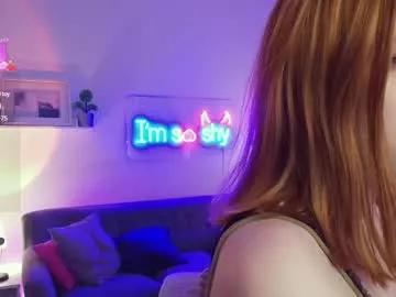mikka_blush from Chaturbate