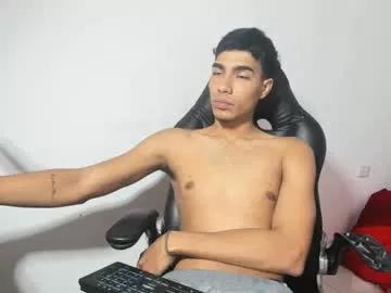 mili_and_ethan from Chaturbate