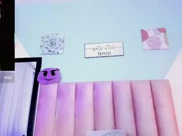 mili_mattell from Chaturbate