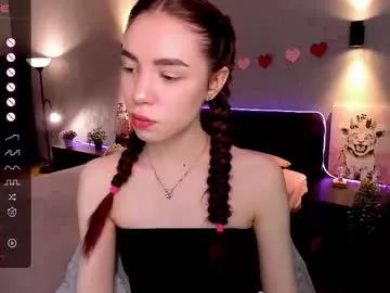 milli_brownn from Chaturbate