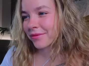 milly_shy from Chaturbate