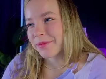 milly_shy from Chaturbate