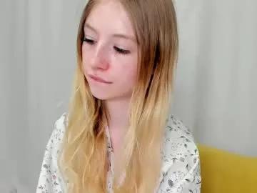 minidiva_ from Chaturbate